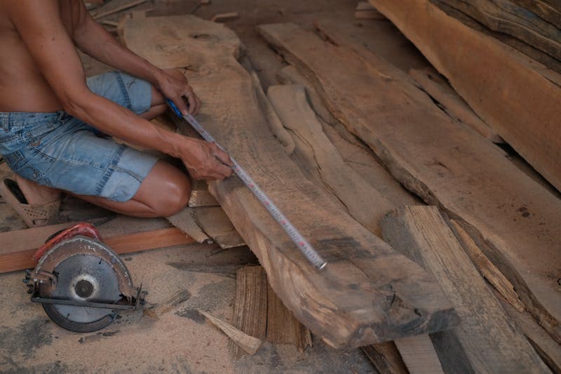 Carpenter on the job — real work photos for a carpenter website